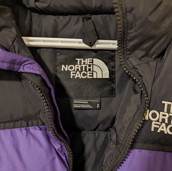 North Face Purple Puffer jacket - Picture 9 of 9